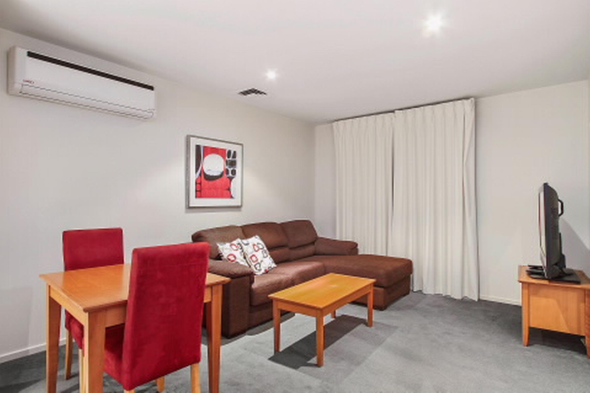 Knox International Hotel And Apartments Wantirna Bagian luar foto