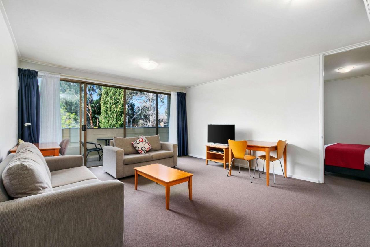 Knox International Hotel And Apartments Wantirna Bagian luar foto